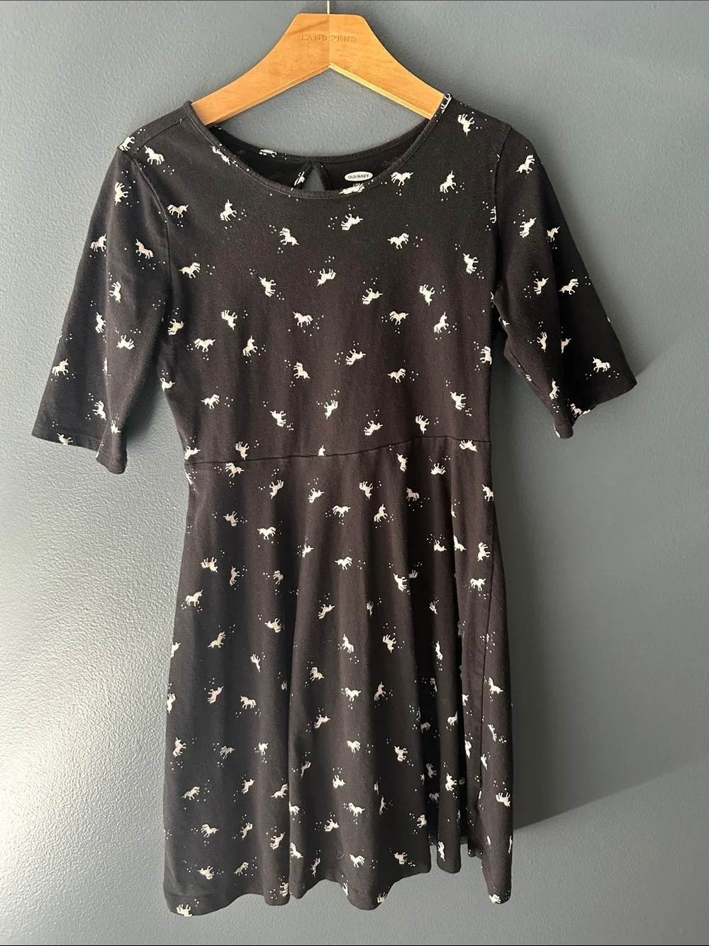 🦄 OLD NAVY girls dress black white unicorns short sleeved dress size large 10-12